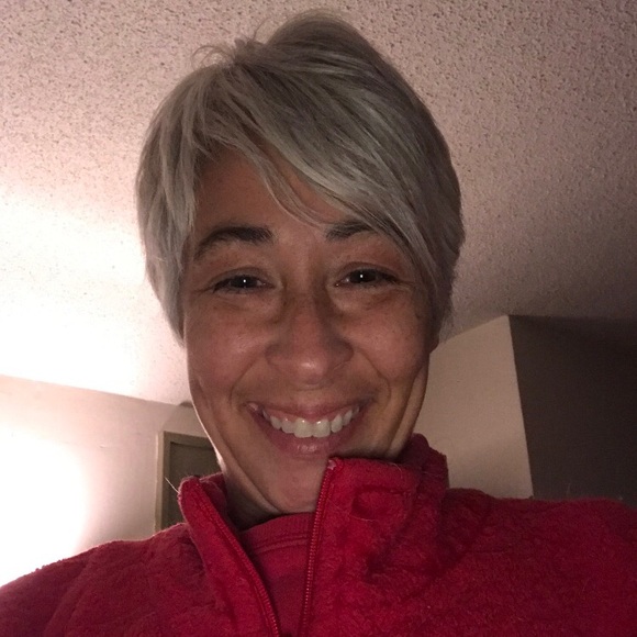 Meet your Posher, Tammy - Picture 2 of 3